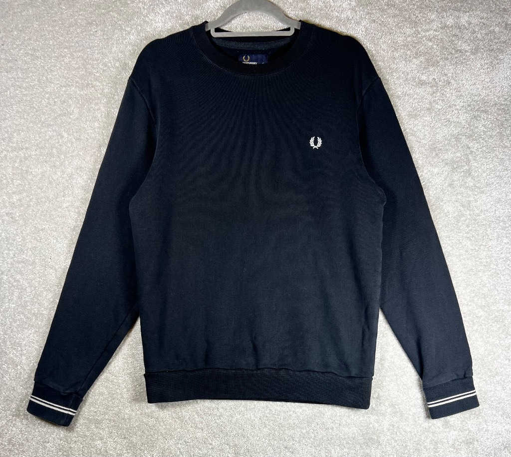 Fred Perry M Black Crew Neck Sweatshirt Twin Tipped Cuff Laurel Wreath Logo