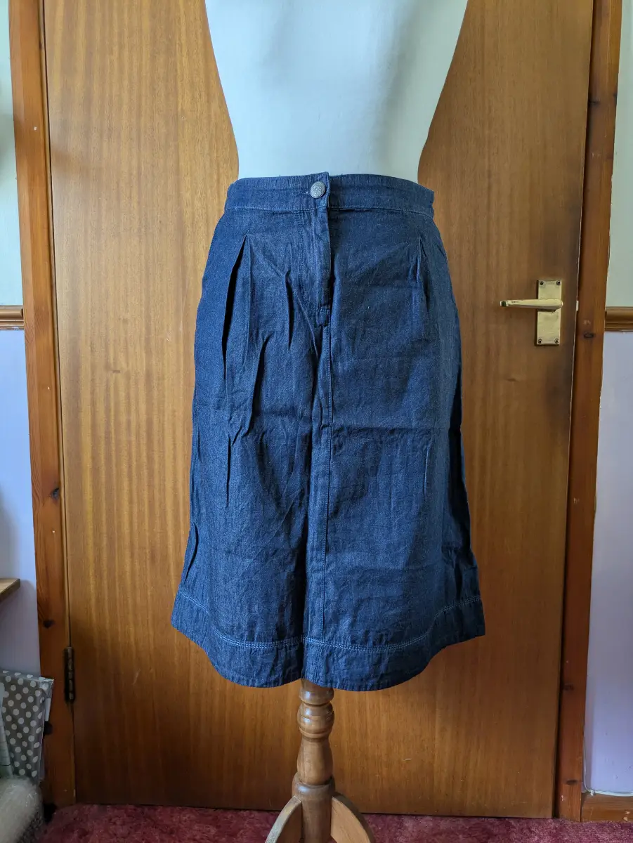 Tu Denim A-Line Skirt Size 10 Dark Wash Midi Length Pockets Smart Casual