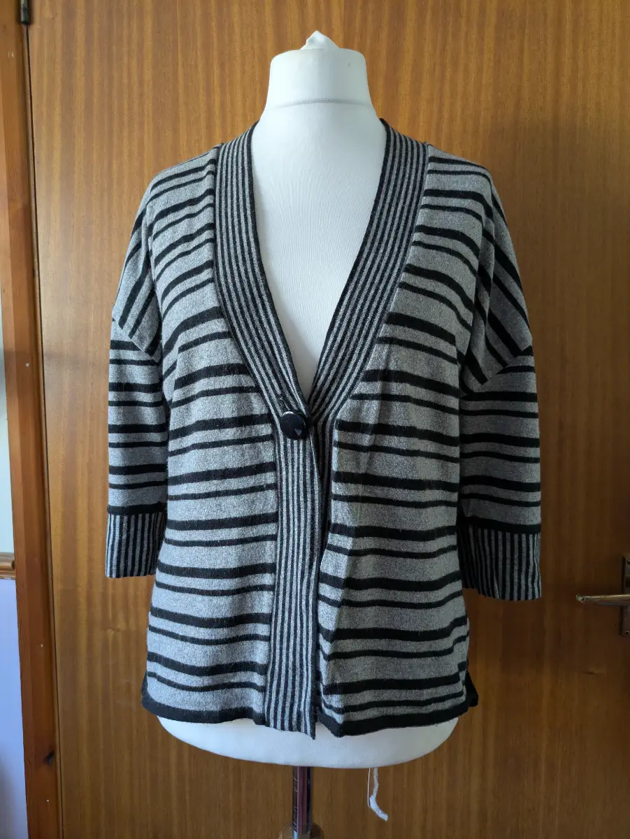 Country Casuals Vintage grey black Stripe Kimono Cardigan L Wool Cashmere Waterfall Made in Italy