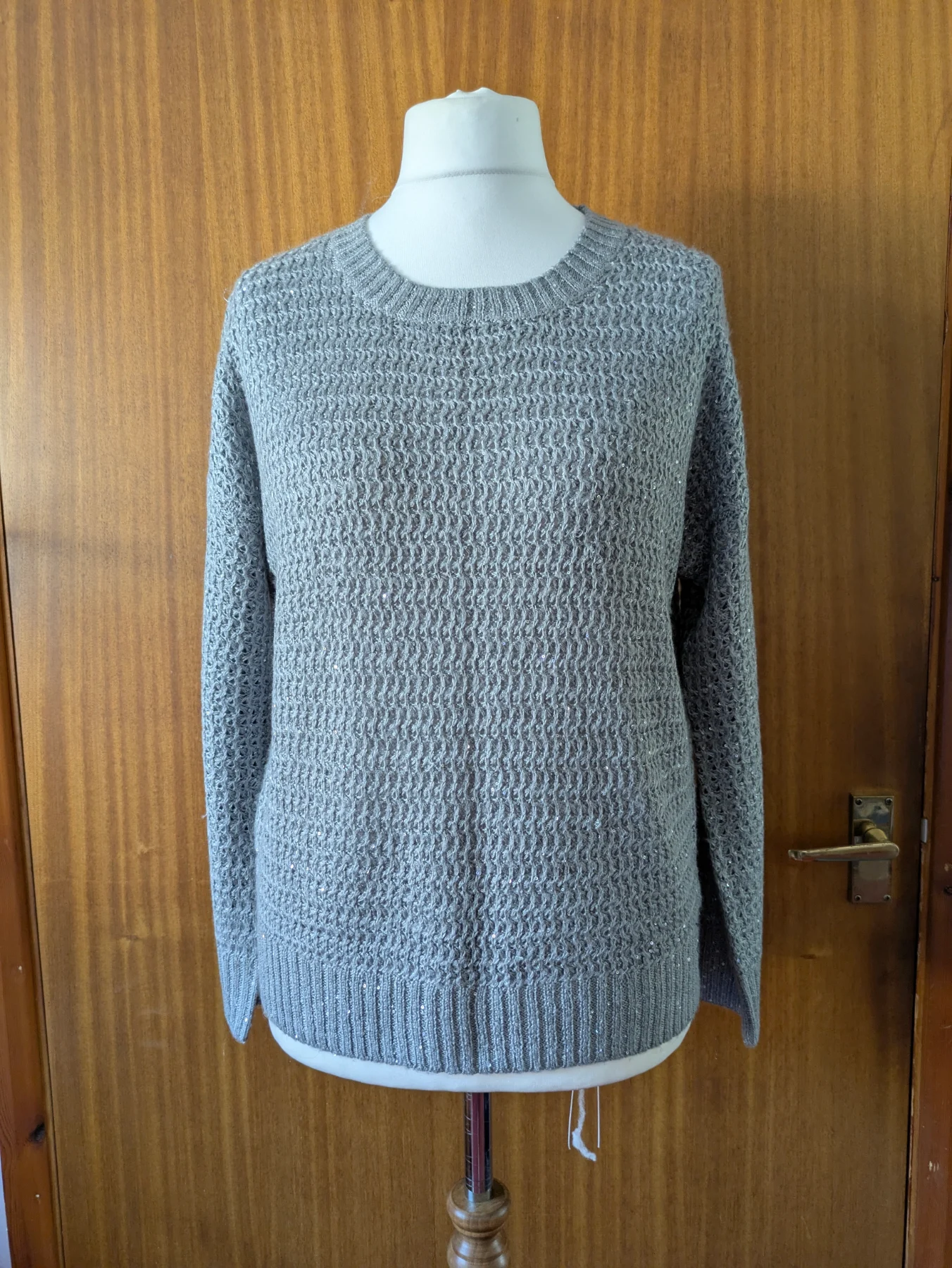 DKNY Grey Sparkly Sequin Knit Jumper Size XL UK 16-18 Crew Neck Chunky Sweater