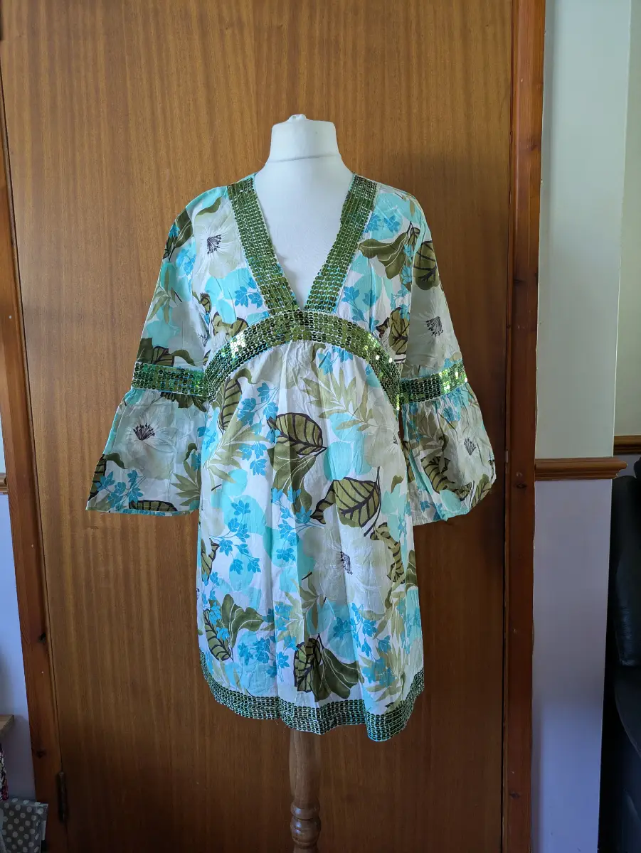 Vintage Y2K New Look Floral Sequin Tunic Dress / Beach Kaftan Top – Size UK 18