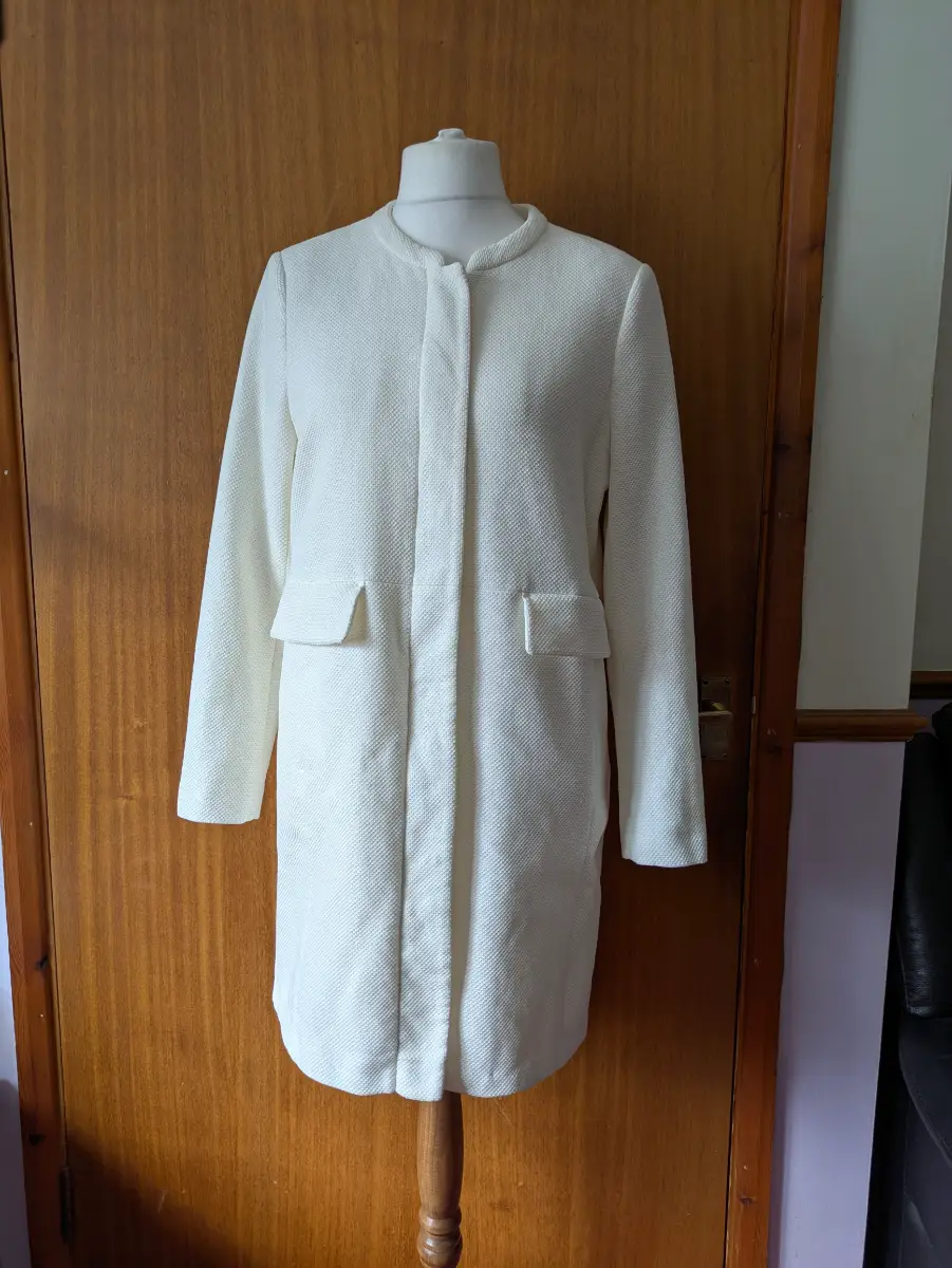 Oui Cream 100% cotton Textured Collarless Midi Coat Size 16