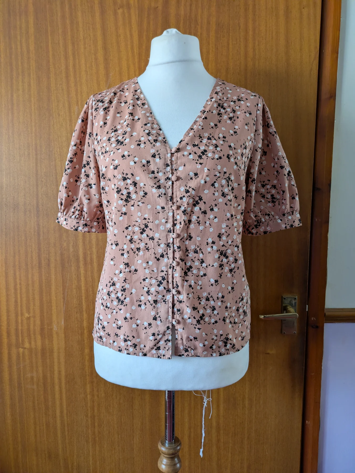 New Look Pink Black And White Ditsy Floral Blouse Puff Sleeve Button Front Top UK 12