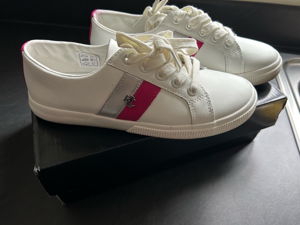 Ralph Lauren Pumps