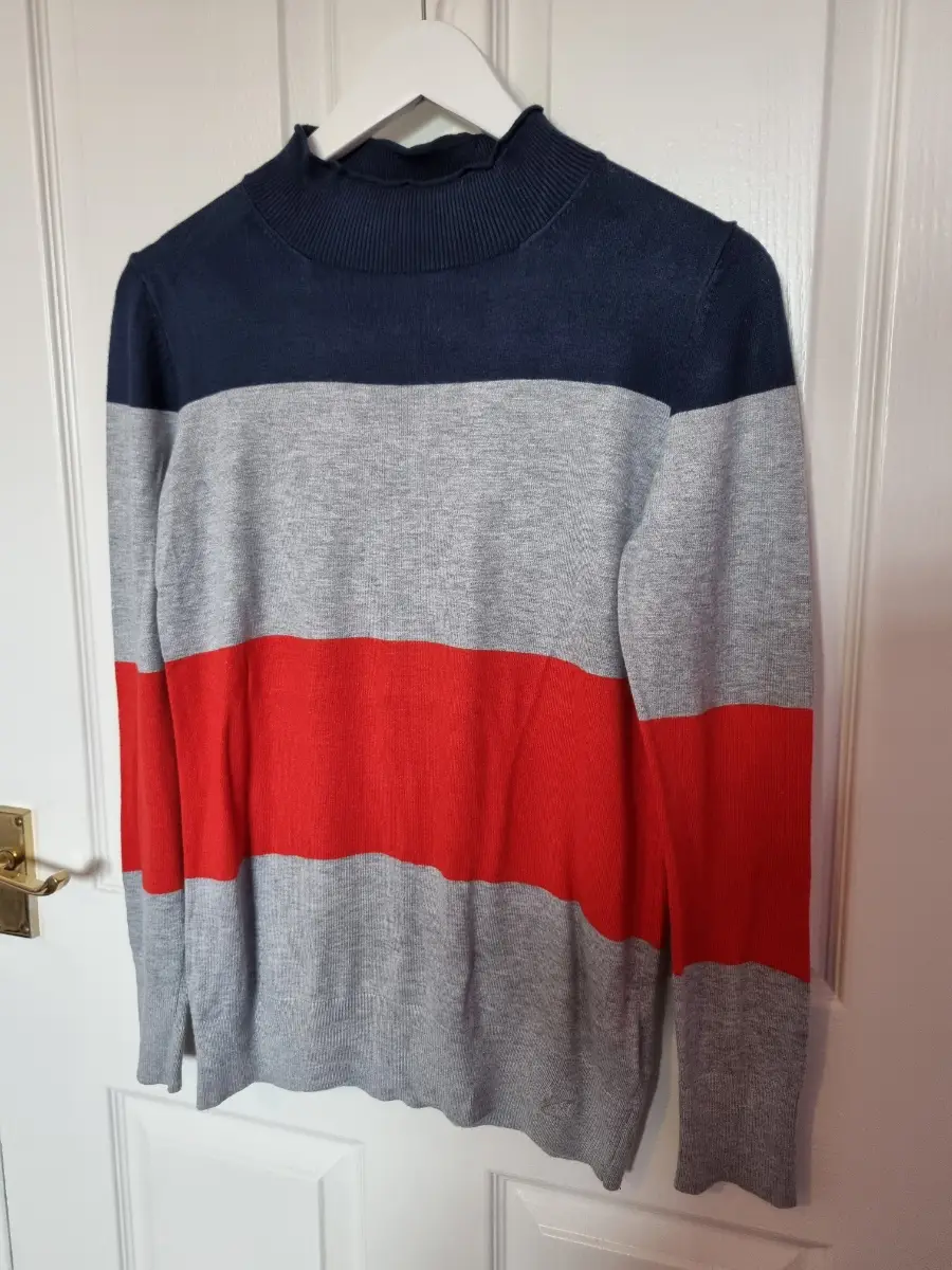 Crew Clothing Company Colour Block Jumper Size 10 Navy Grey Red Mock Neck Knit