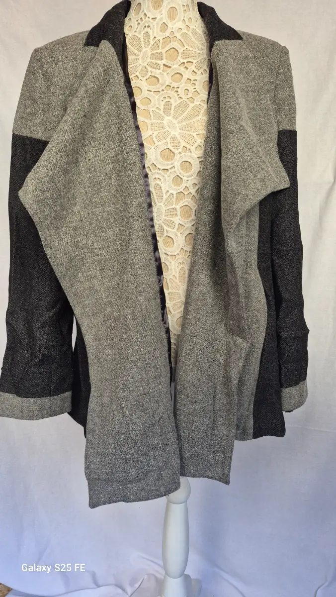 LINEA Womens Grey Waterfall Jacket Coat Colour Block Smart Casual Size 16 (No Tag)