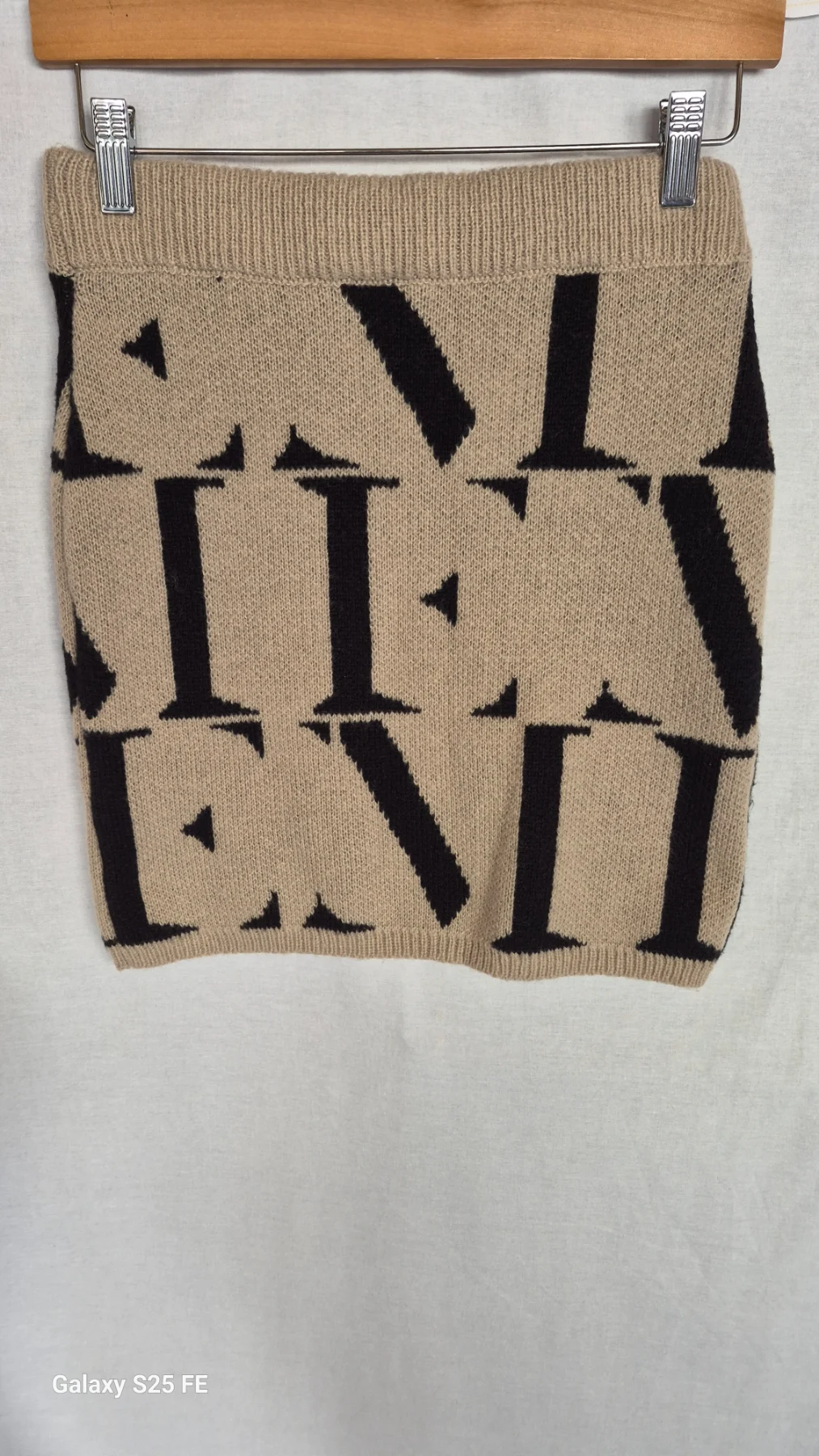 Ladies Beige Black Graphic Knit Mini Skirt Size S Small Stretch Short Skirt