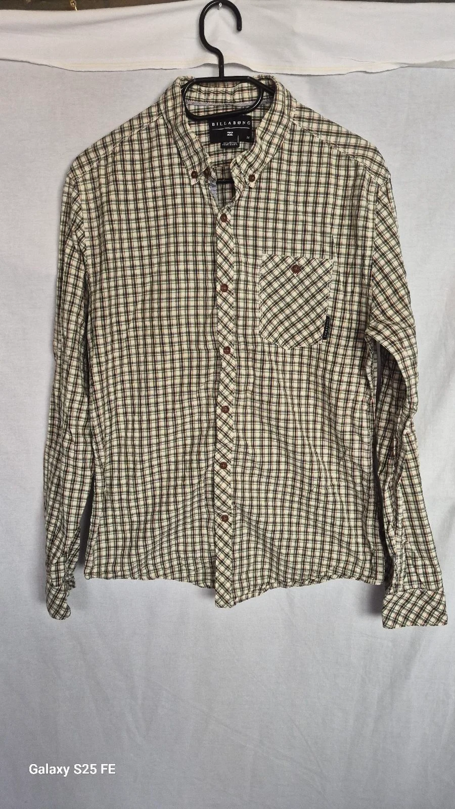 Billabong Men’s Plaid Shirt Medium Long Sleeve Cotton Checked Button Up Green Cream