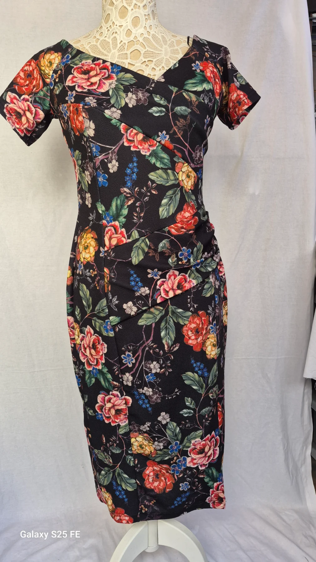 Pretty Kitty Fashion Floral Wiggle Dress UK 14 Black Bodycon Pencil Retro Pinup