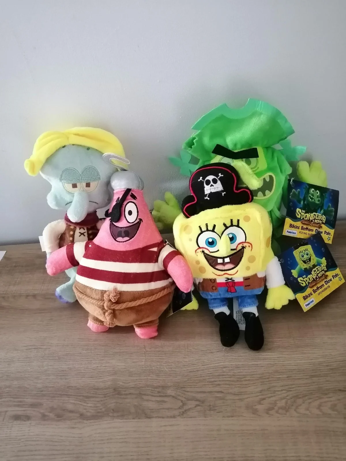 Sponge bob squarepants glow pals
