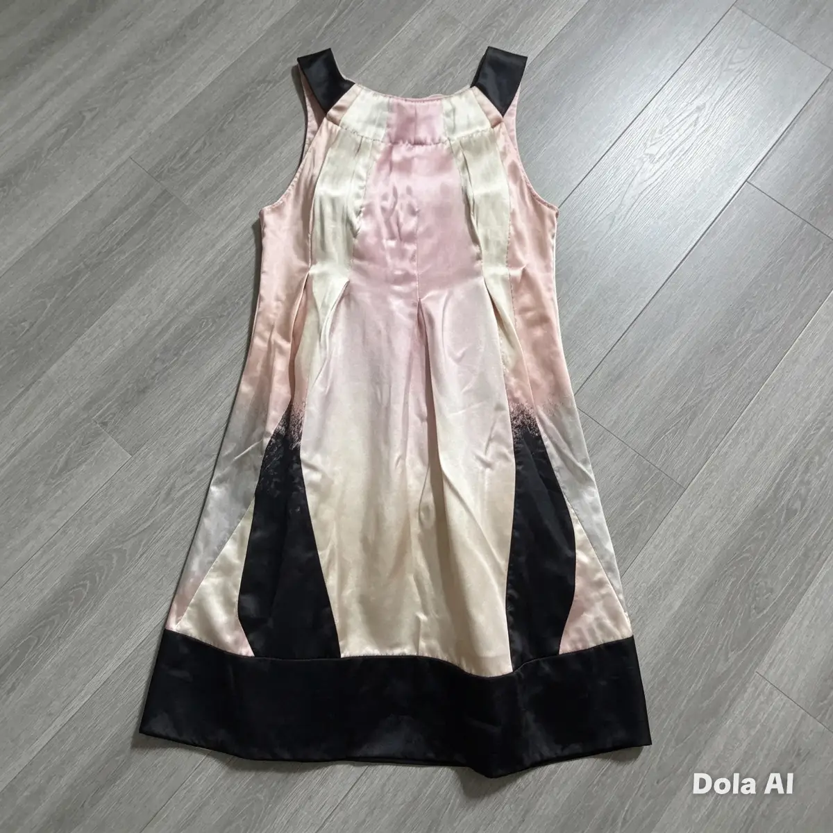 Ted Baker Colour‑Block Silk Shift Dress – Size 8 (Ted Size 1)