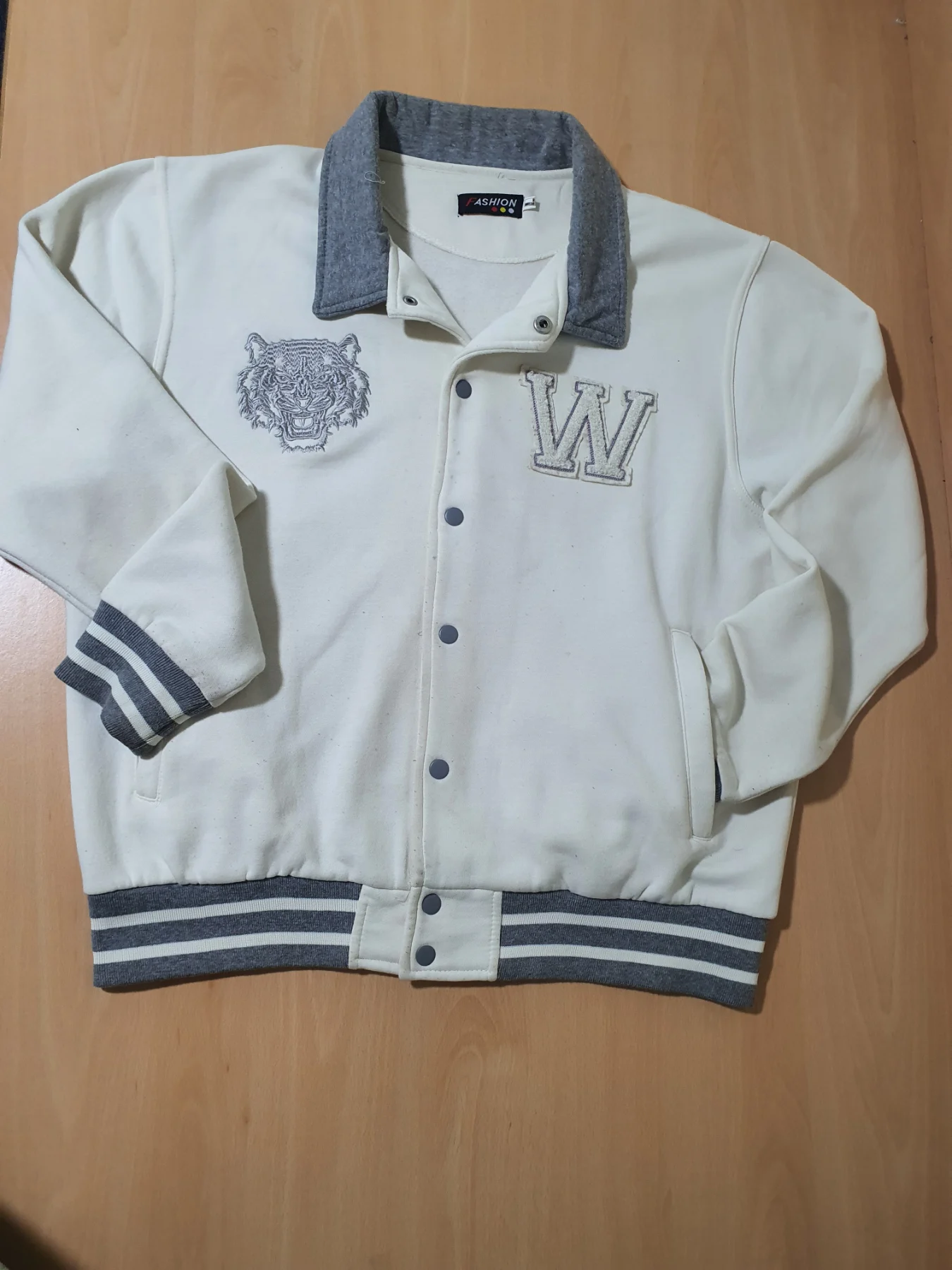 Versity style Men's Basketball style Jacket Large