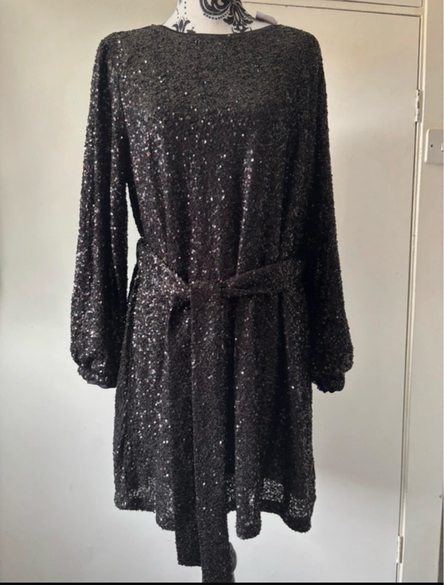Dannii minogue black sequin shift dress 18 petite QVC wedding occafion
