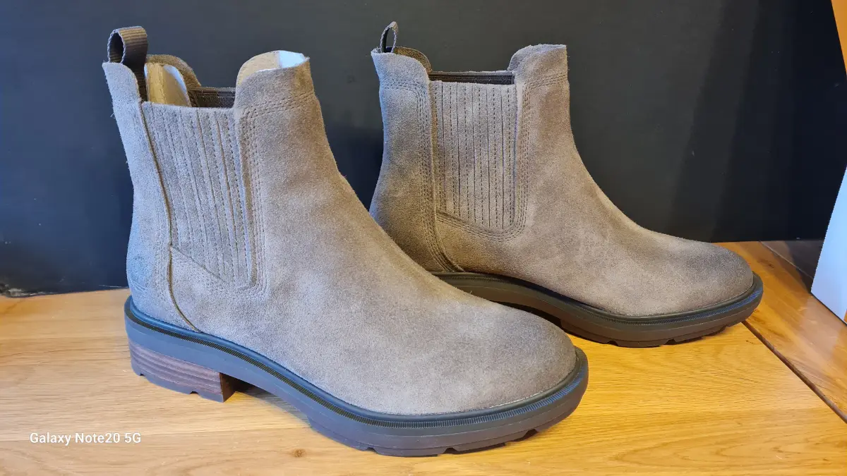Timberland Women's Brimfield Chelsea Boots size 7
