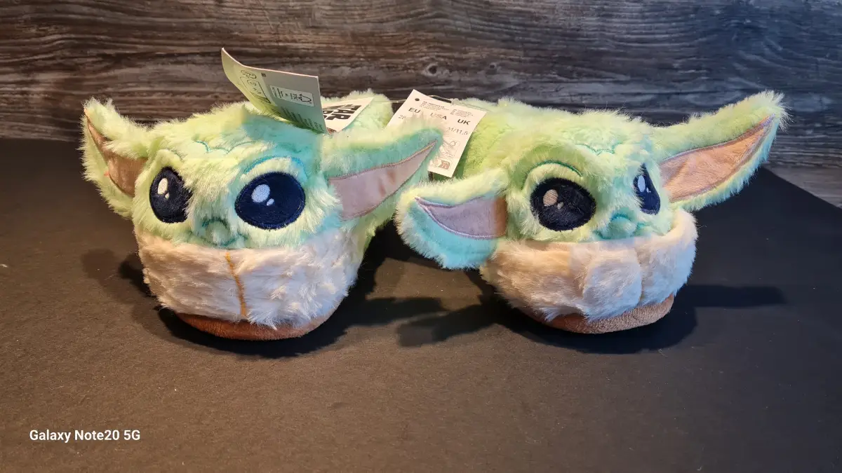 Star Wars Grogu Childrens slippers size 11-11.5