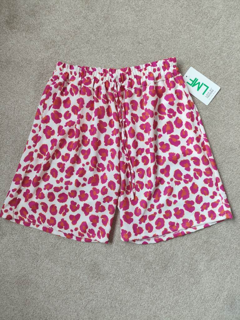 Summer shorts one size white/pink leopard print LMF