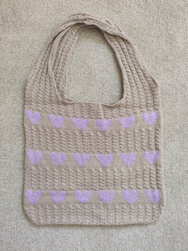 Gorgeous crochet heart tote/beach/shopping bag
