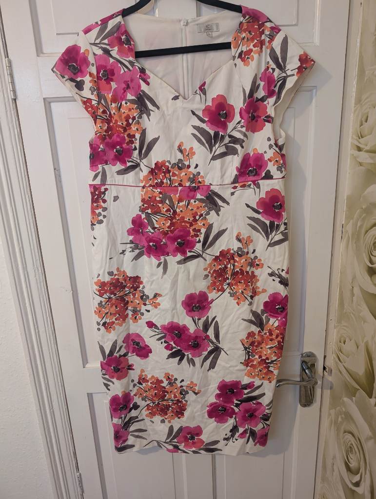 CC midi dress special occasion white pencil skirt with pink floral design size 14
