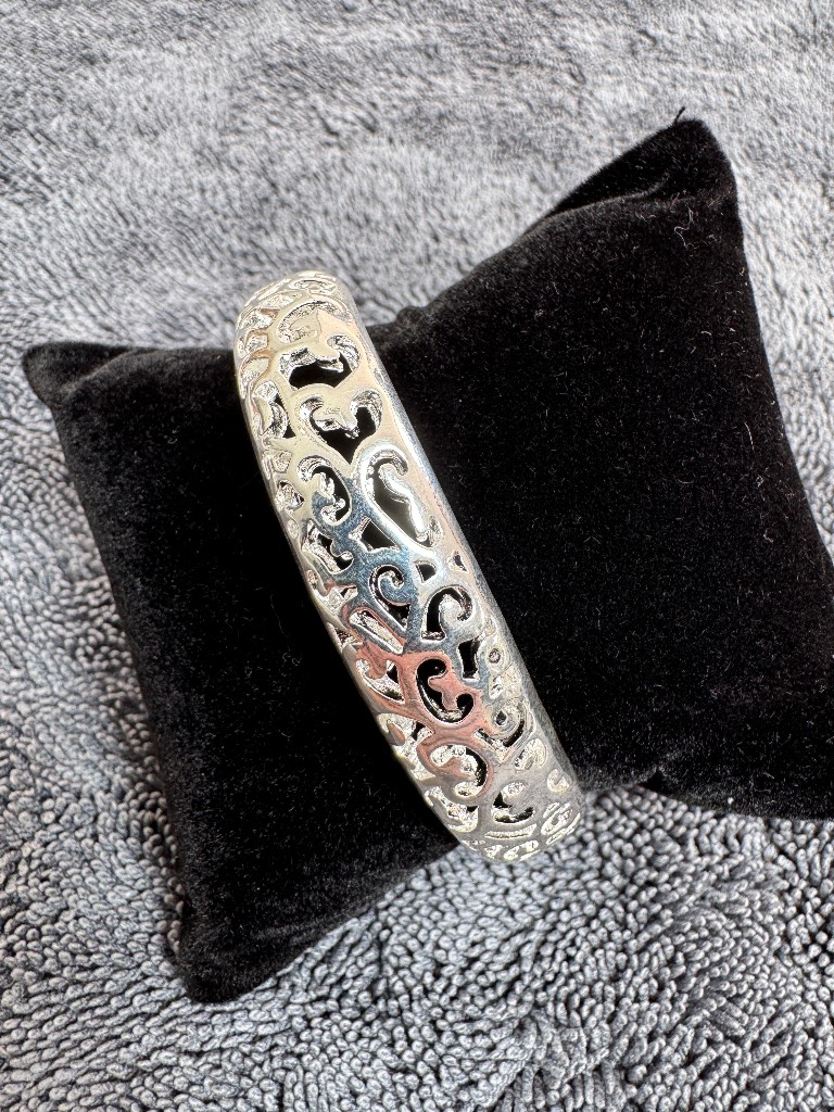 925 Stamped Bangle patterned
