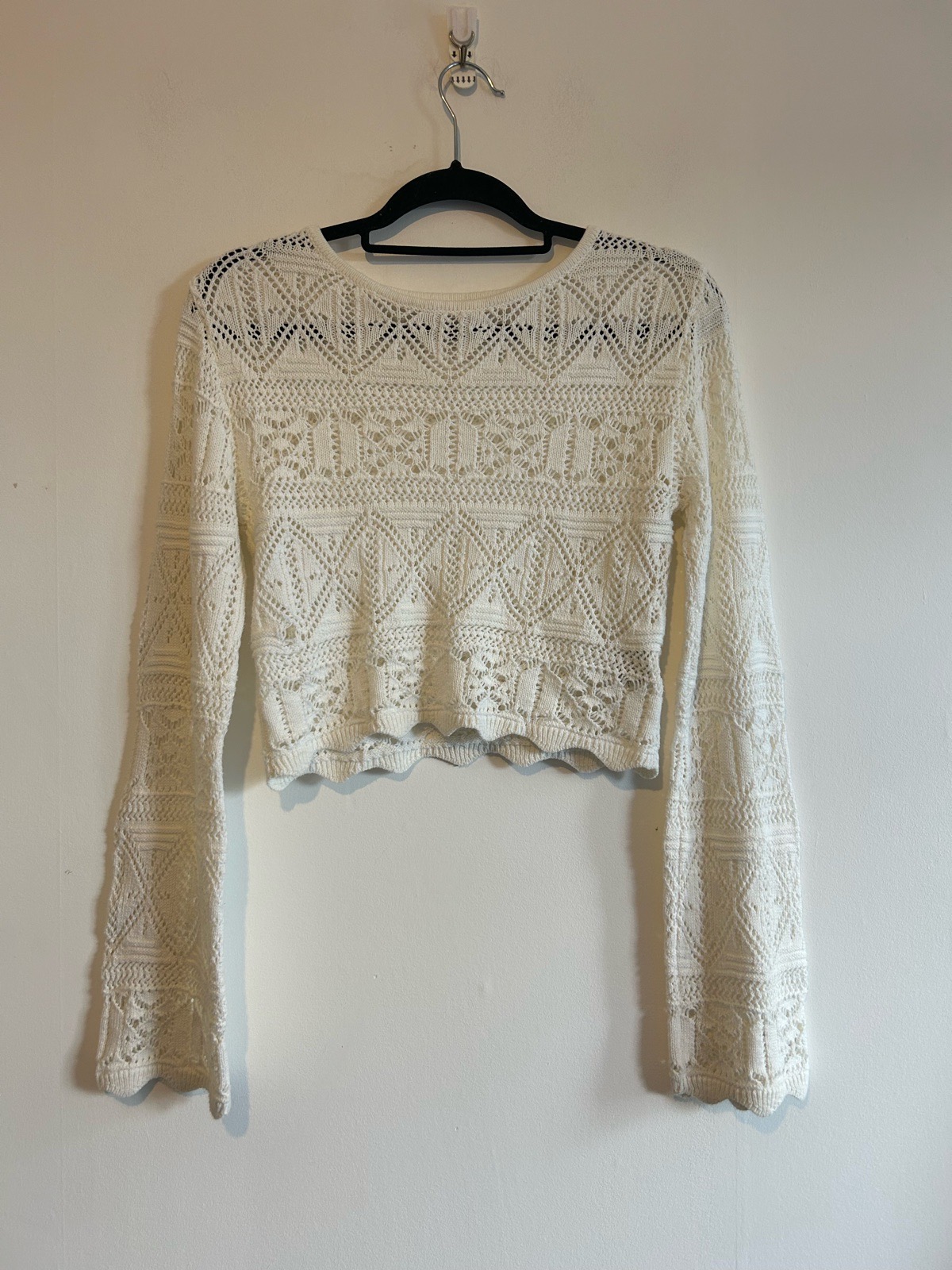 H&M White Crochet Knit 60% Cotton Bell Sleeves Short Jumper Ages 12-14