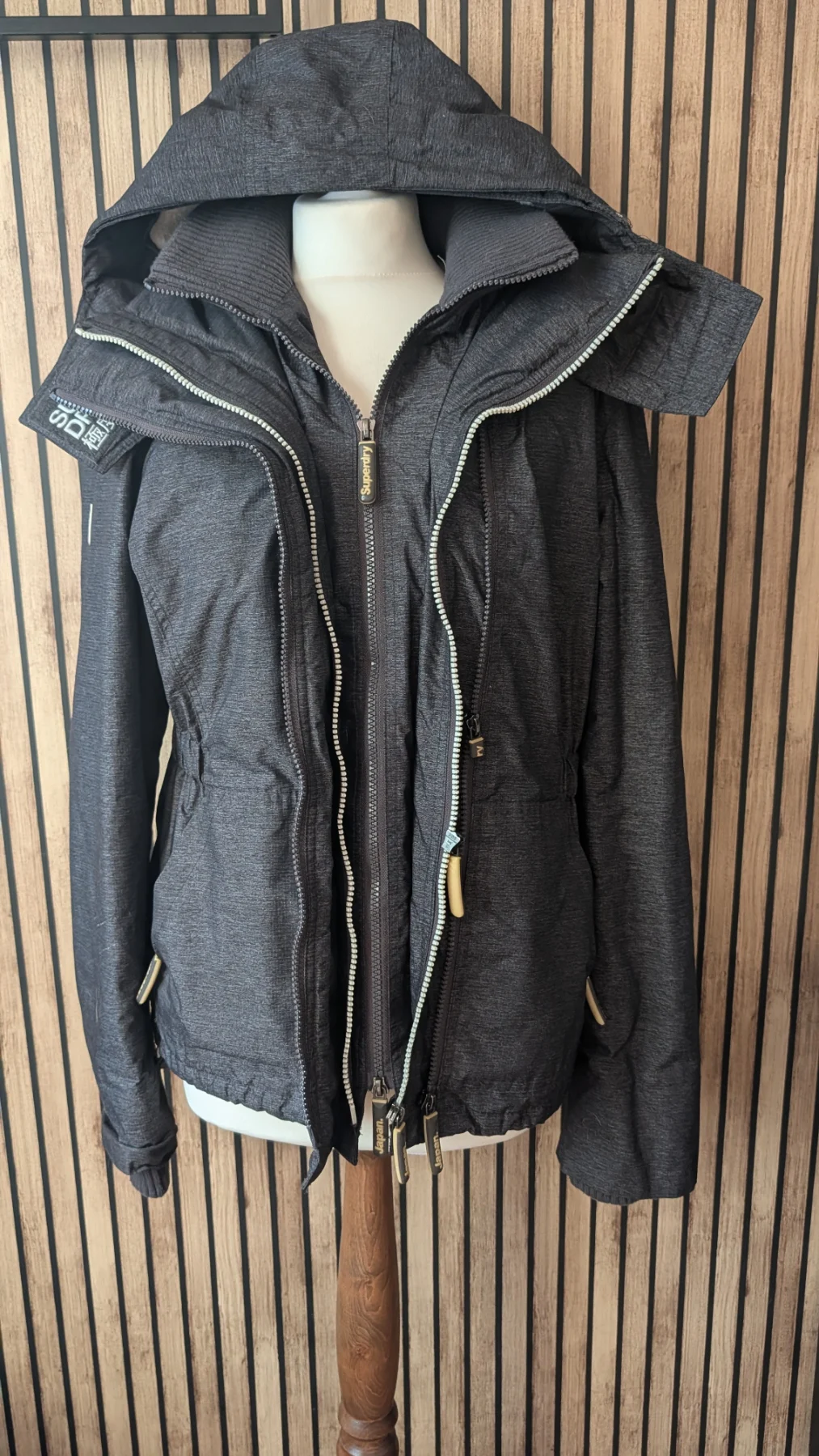 womens large super dry windbreaker coat good condition