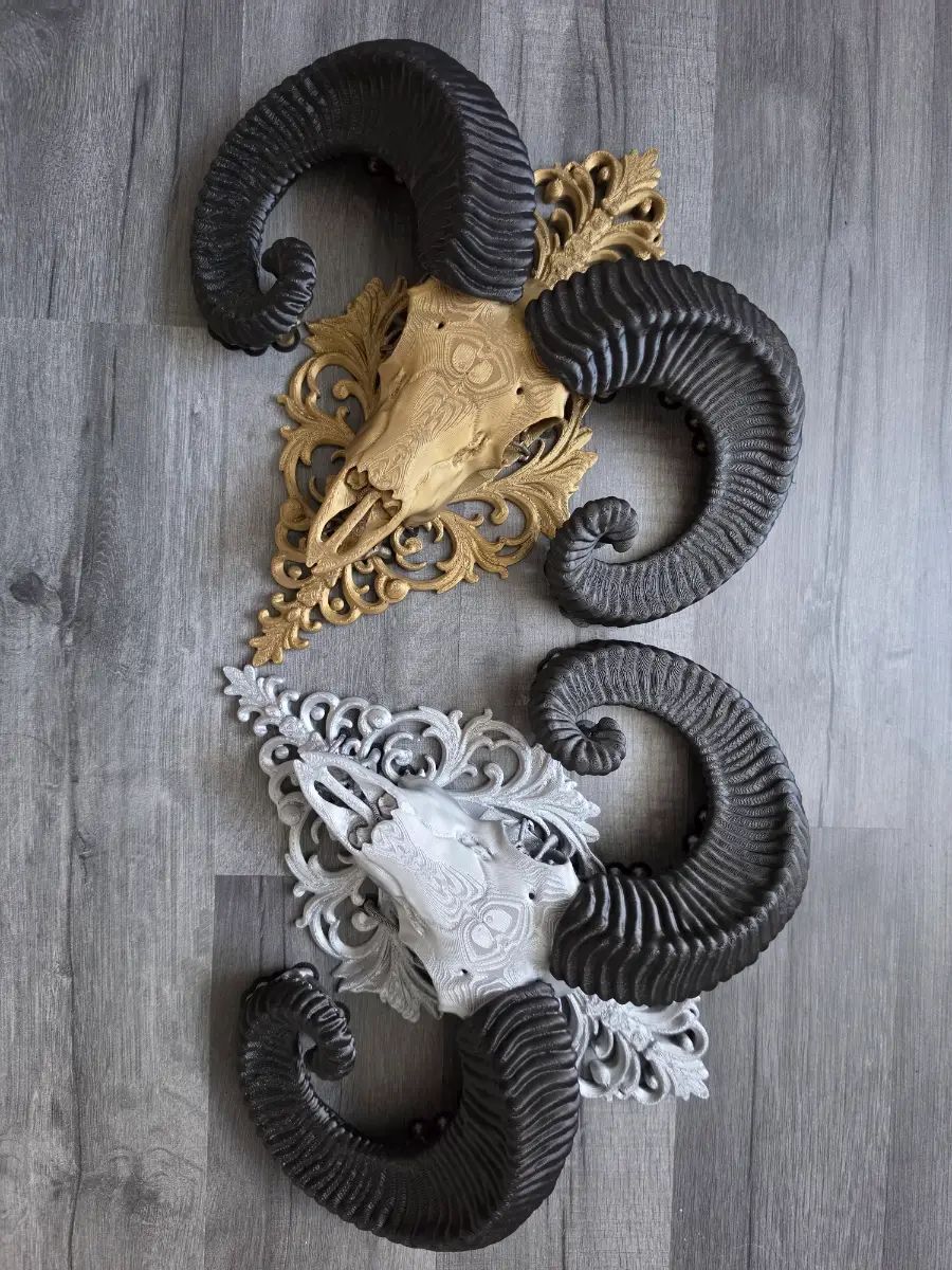 Ram skull wall decor
