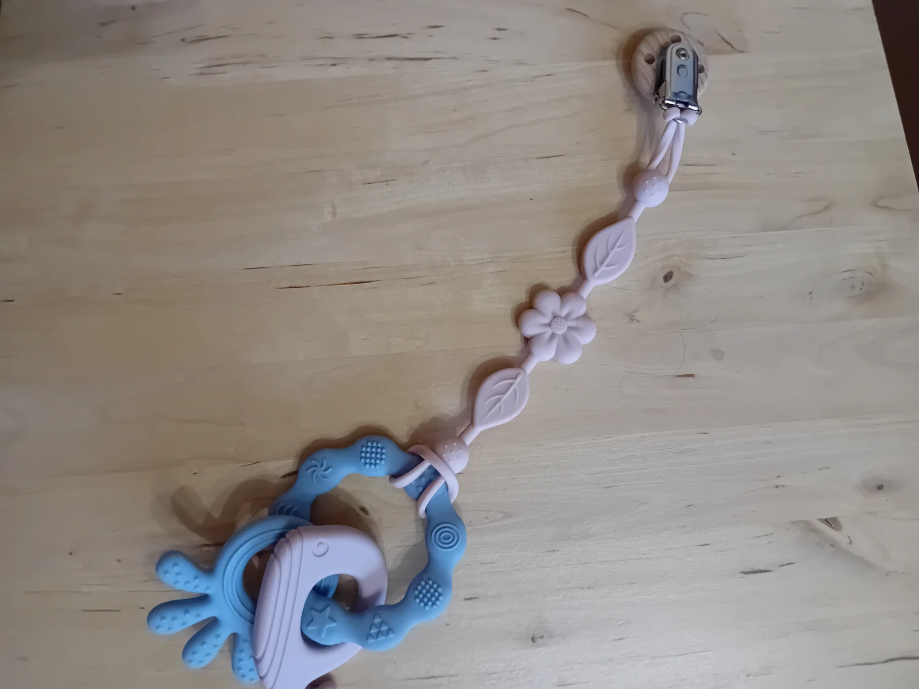 Silicone teething ring & clip holder pink & blue