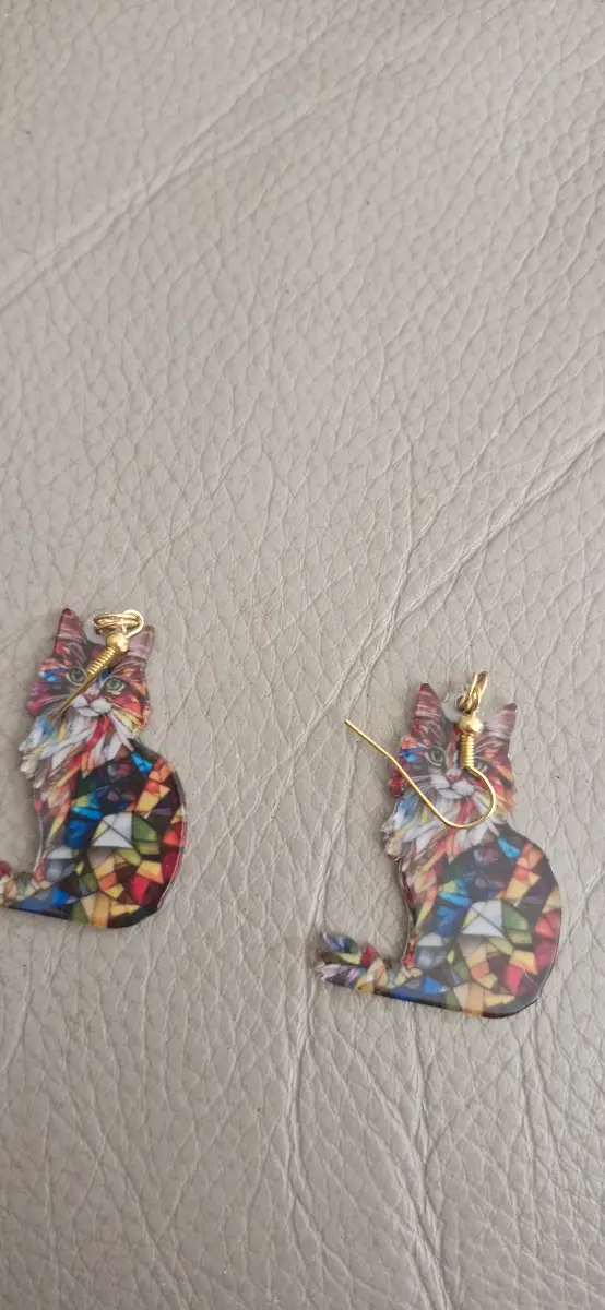 Stain glass affect cat dangling earring with gold coloured findings