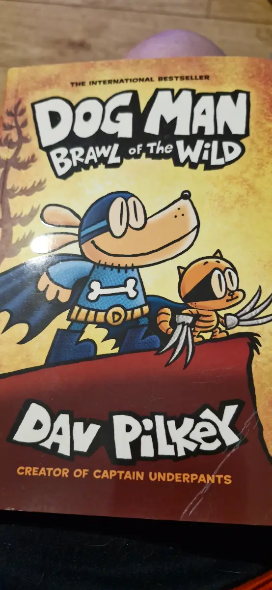 Paperback book Dog Man Brawl of the wild