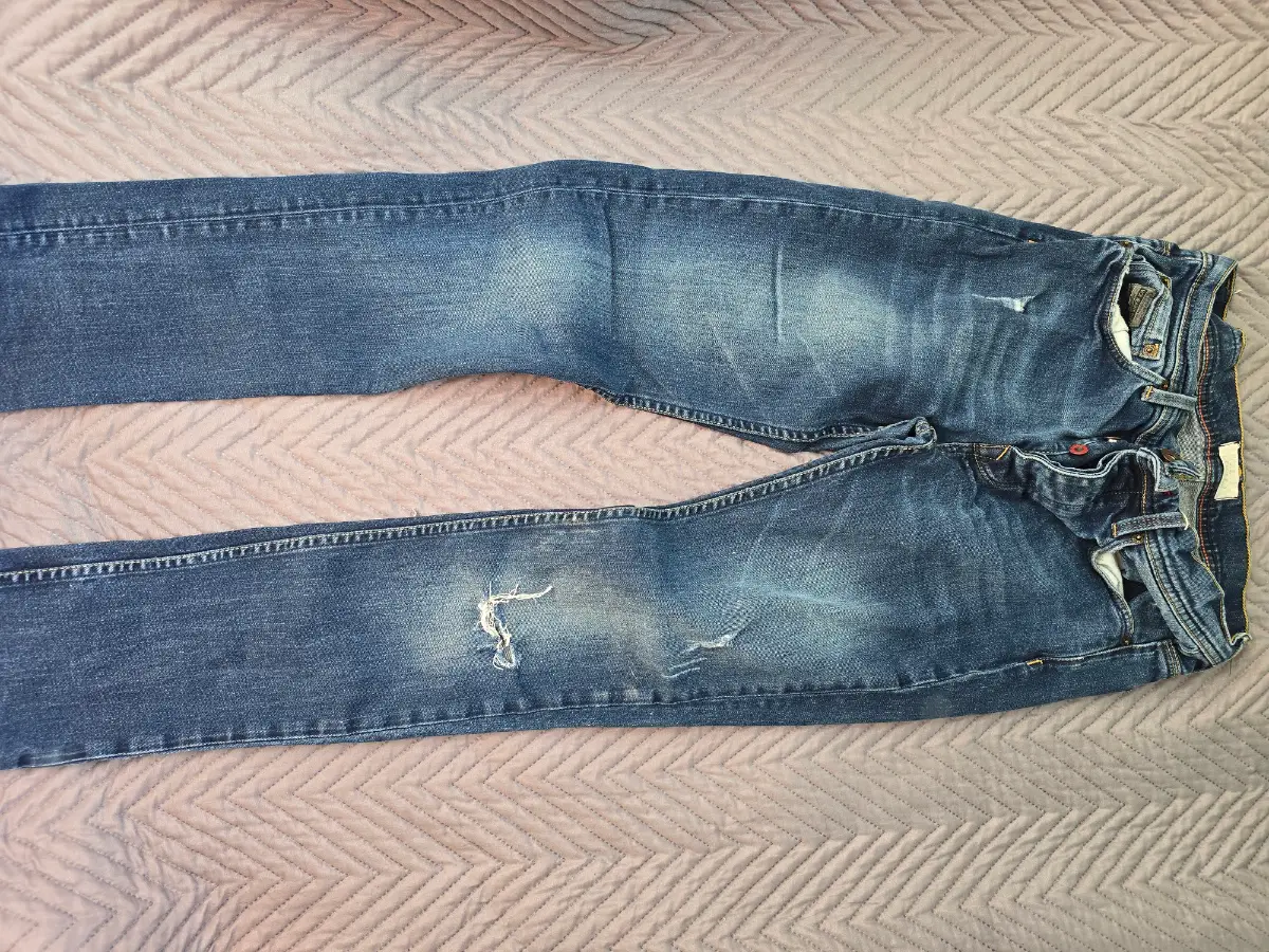 Voi mens Jeans regular waist 32