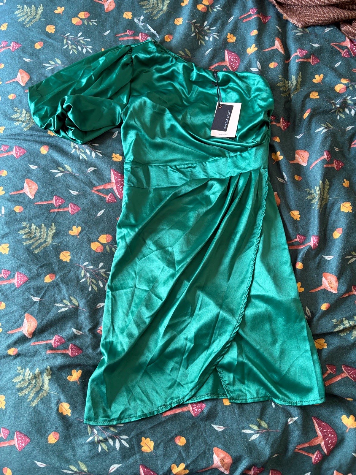 Vanessa Scott green dress