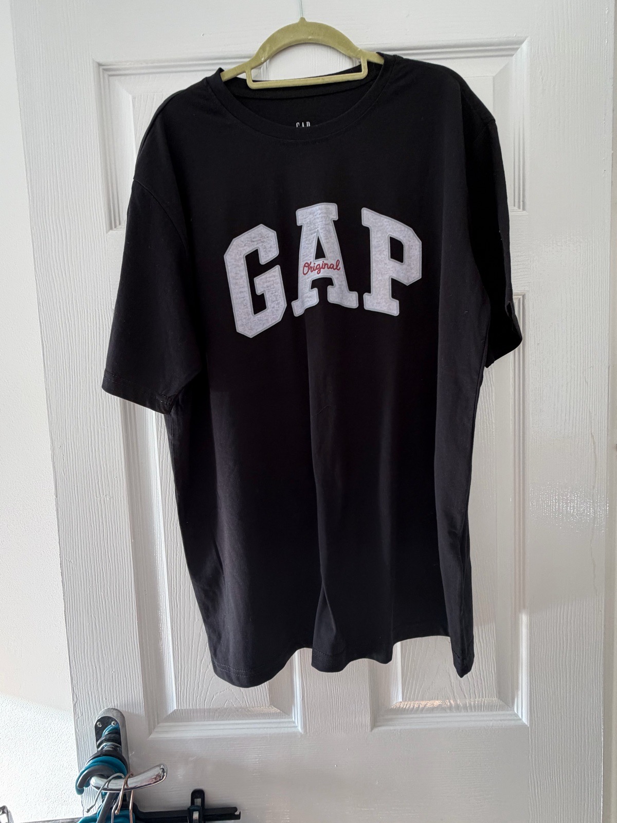 Men’s gap top