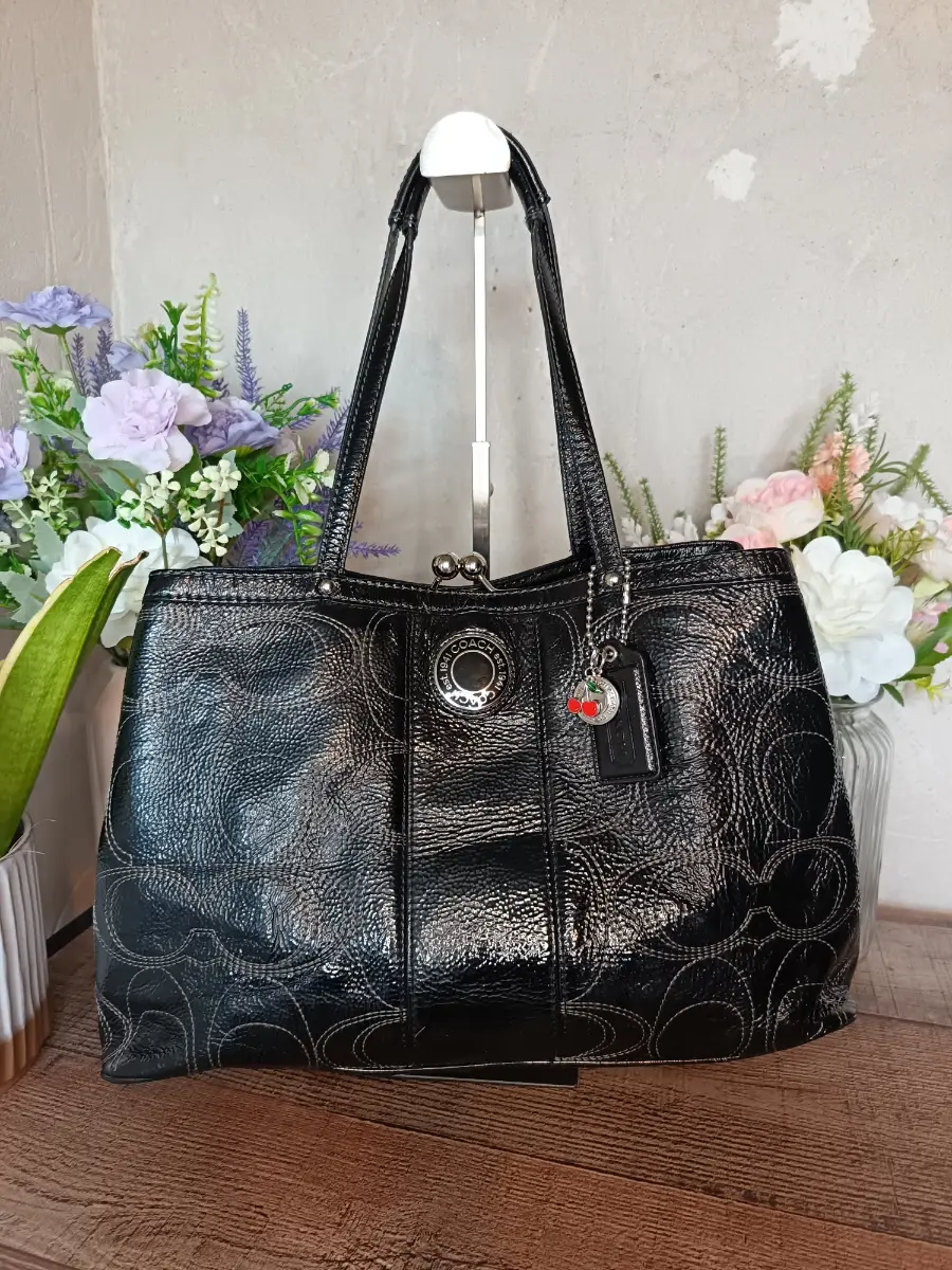 Coach Black Signature Kisslock Shoulder Tote Bag Handbag