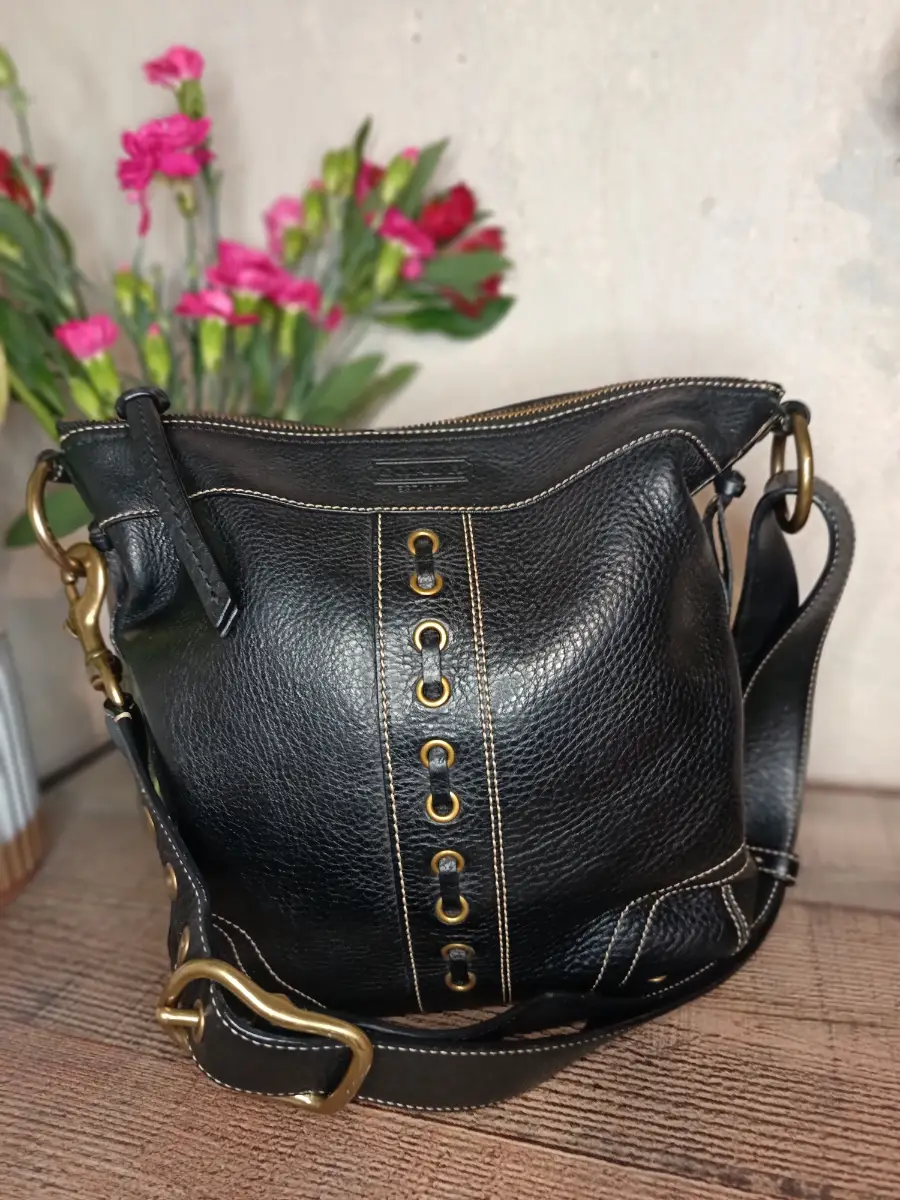Coach Vintage Y2k Black Leather Chelsea Convertible Bucket Duffle Shoulder Bag