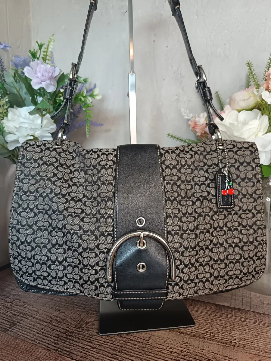 Coach Vintage Y2k Black Signature Soho Top Handle Shoulder Bag Handbag