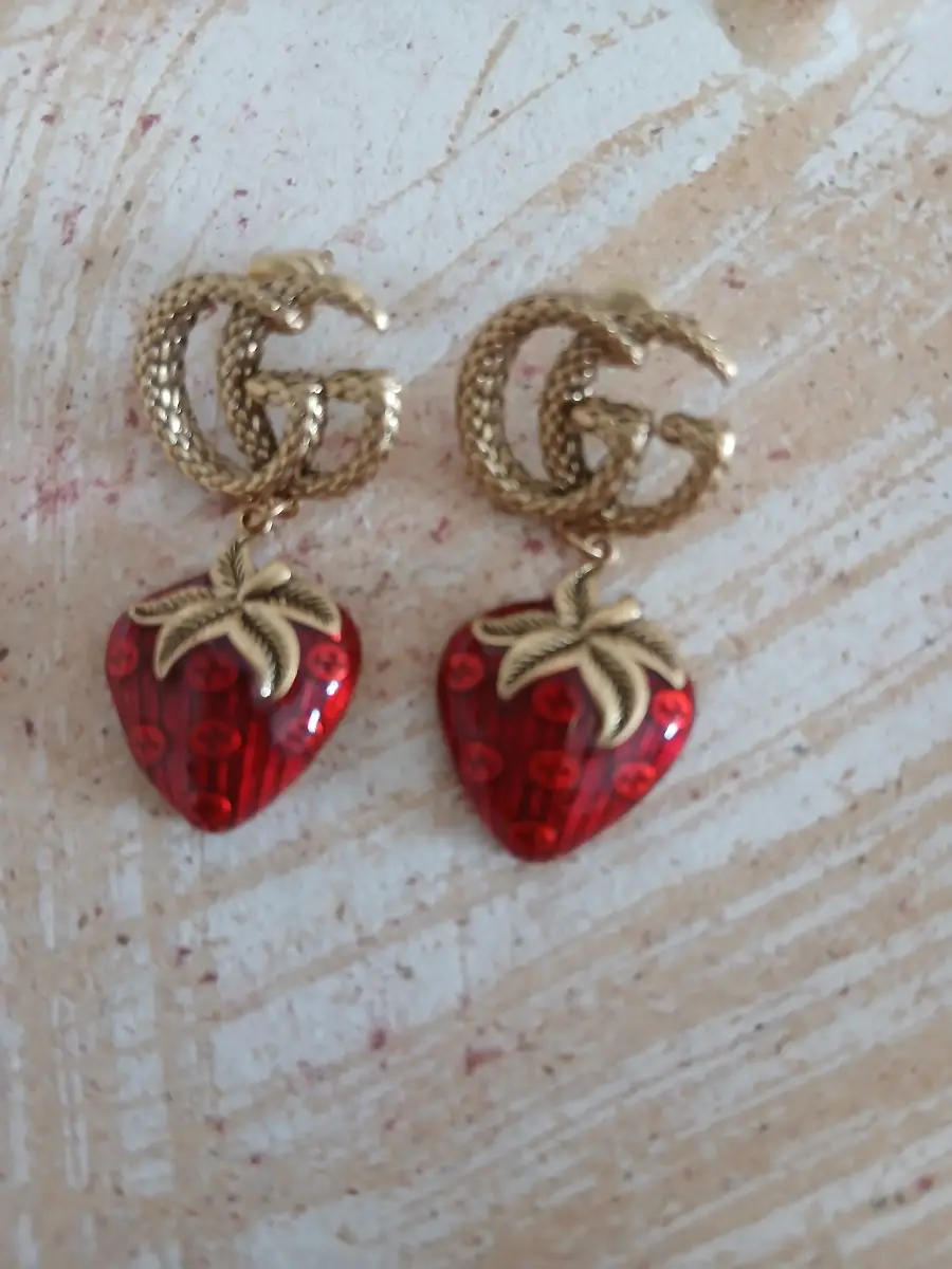 Lovely antique gold-tone strawberry earrings