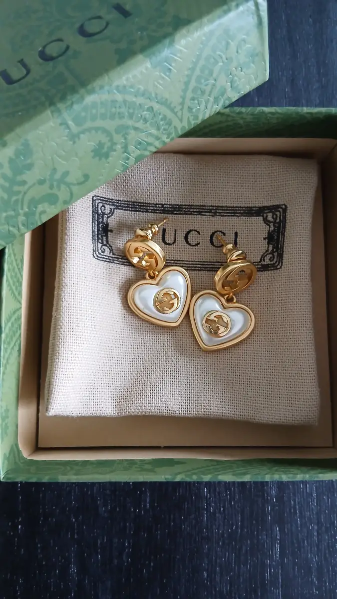 Gold-tone heart drop earrings - Excellent condition
