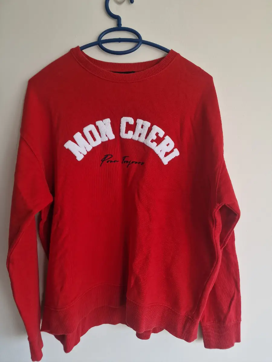 New Look “Mon Chéri” Red Fleece Sweatshirt |UK S (8-10)