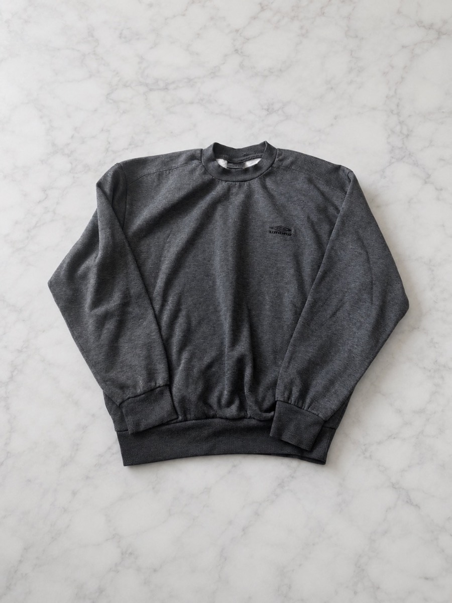Umbro Vintage Grey Fleece Lined Sweatshirt Jumper Size L Embroidered Logo Y2K
