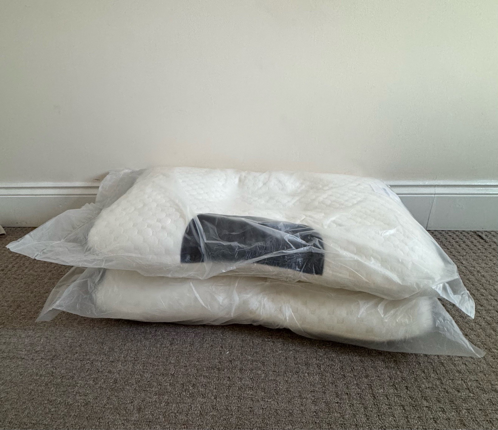 2x Memory foam pillow