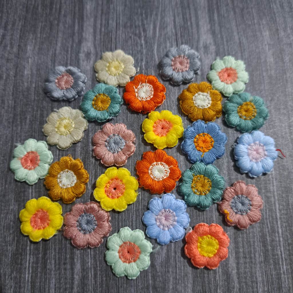 Craft flowers