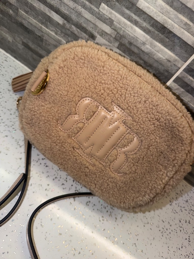 River island beige teddy bag