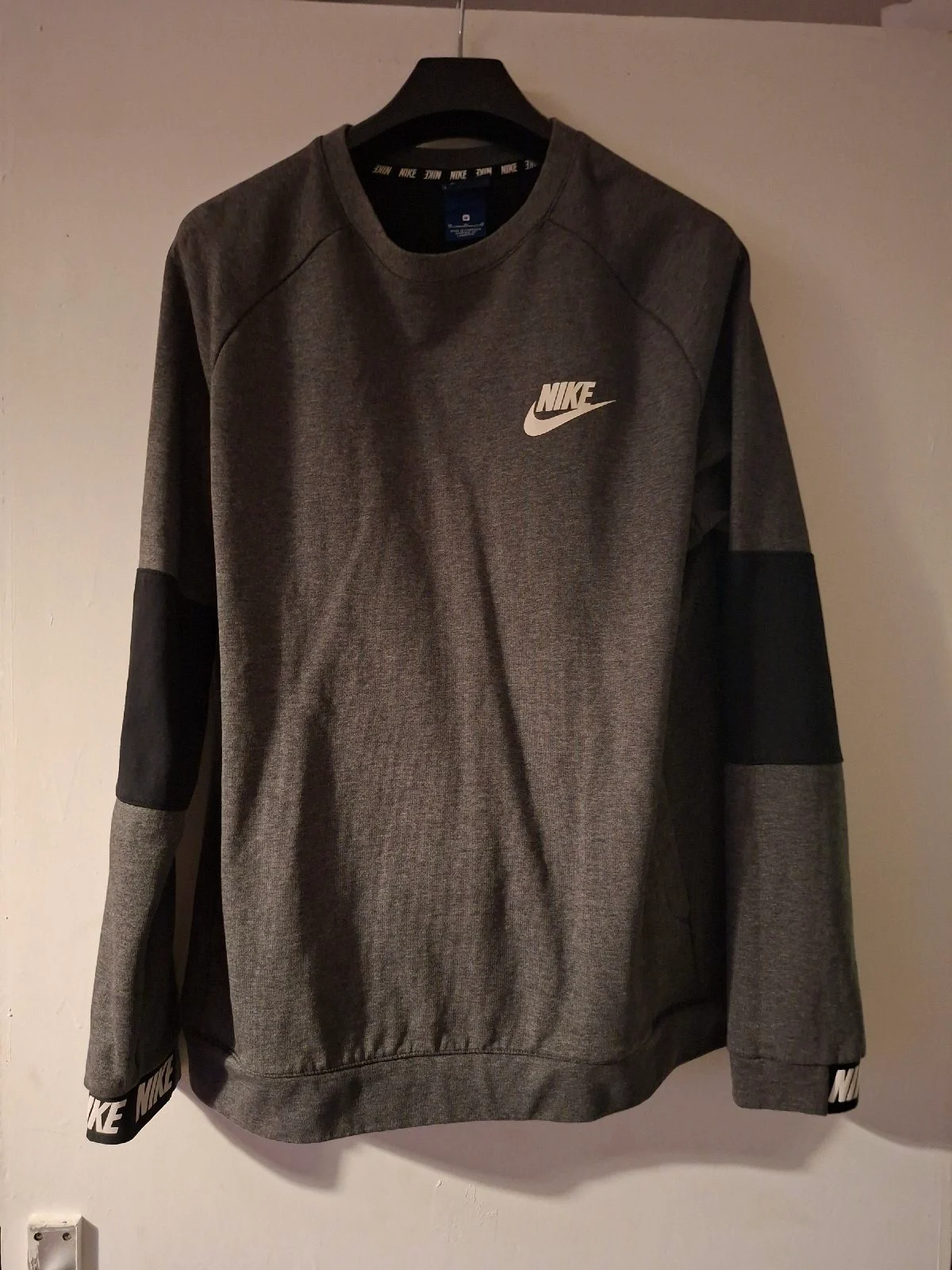 Nike sweatshirt mens grey