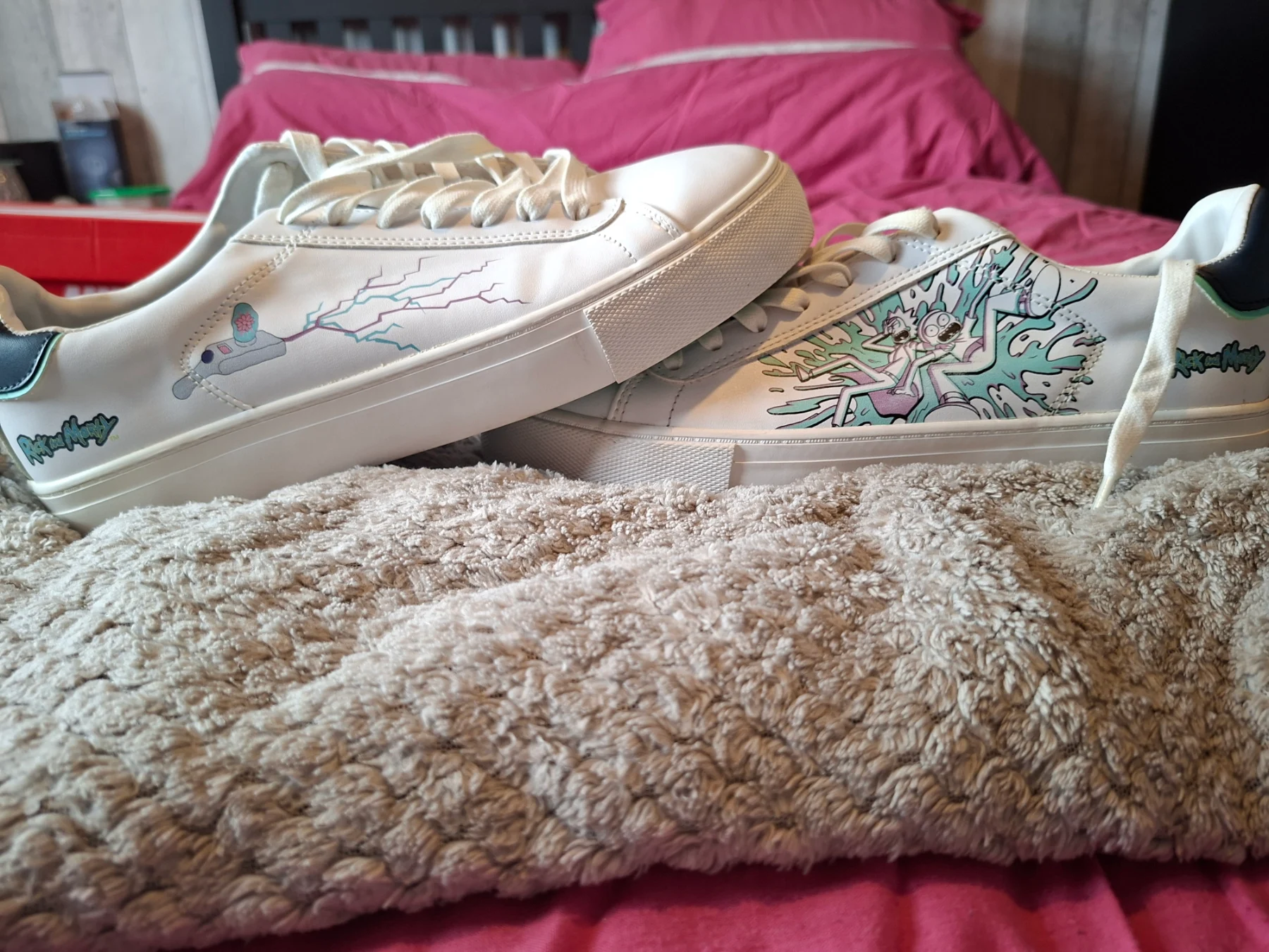 Mens rick and morty trainers