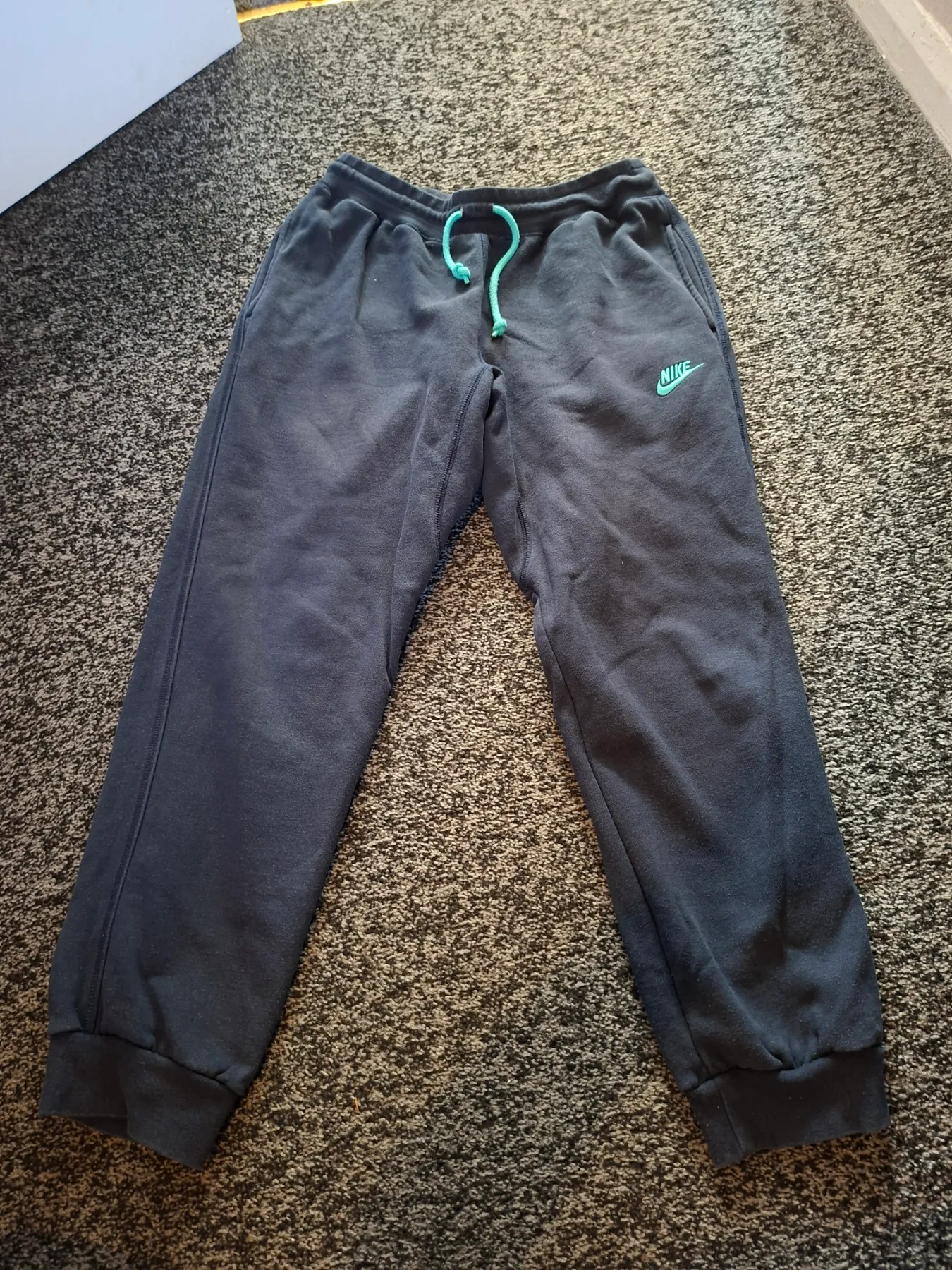Nike joggers mens