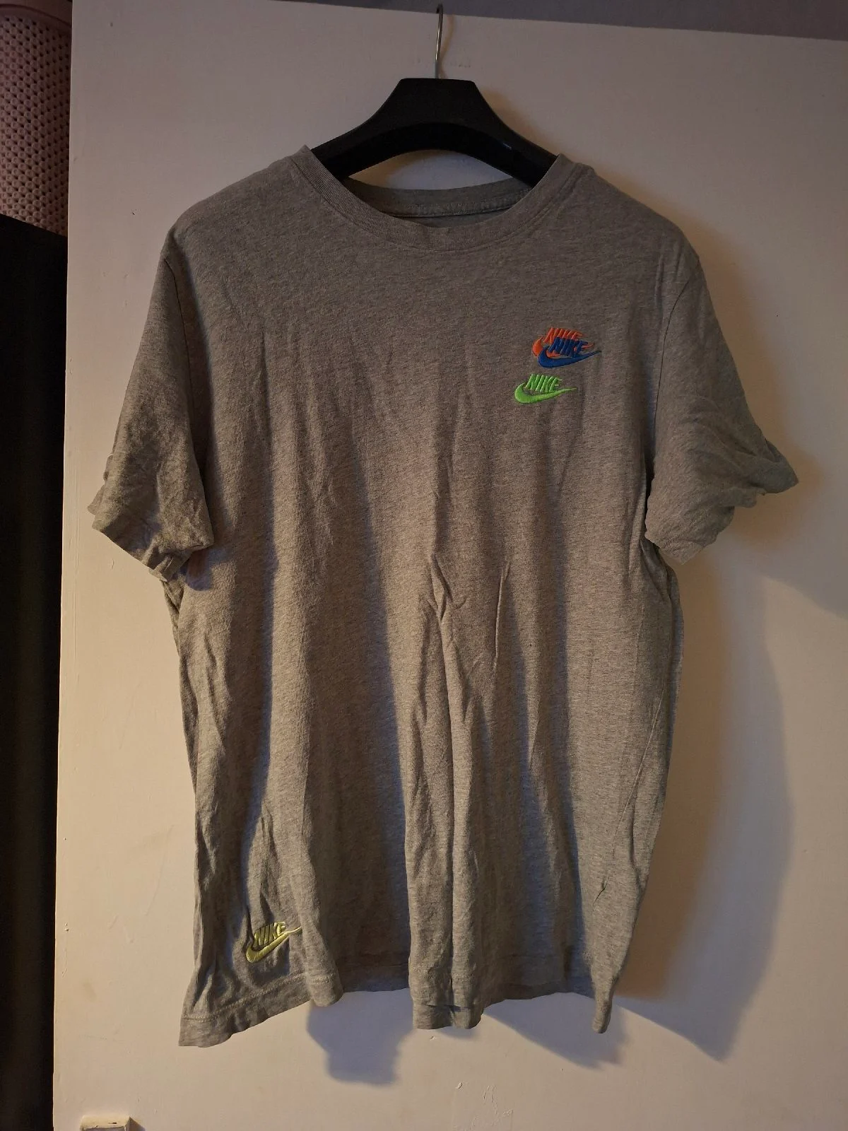 Mens multi logo Nike tshirt