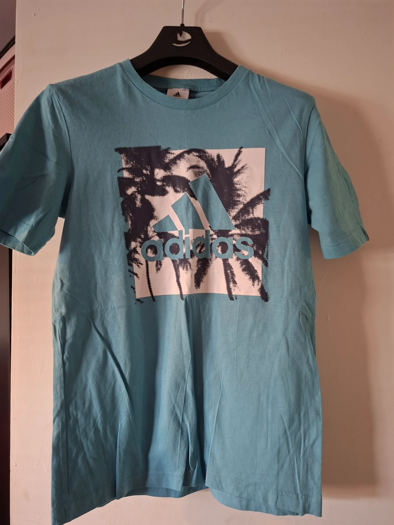 Mens Adidas tshirt