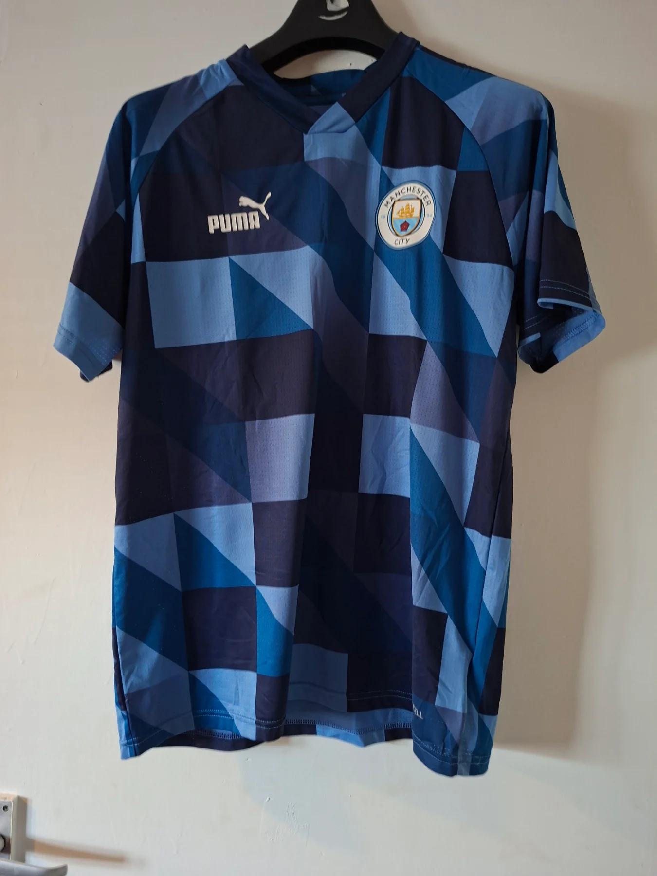 Man city shirt