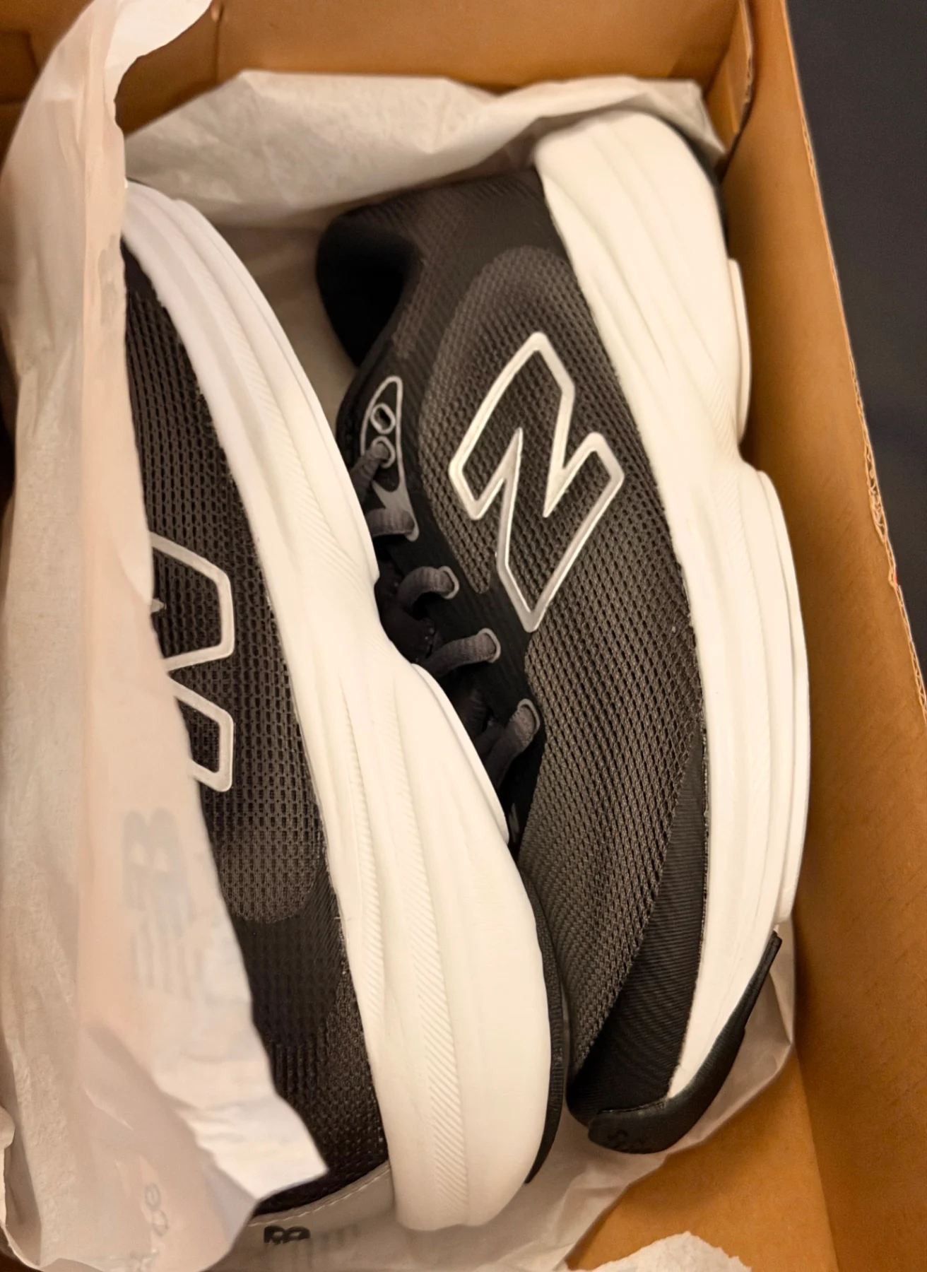 Unisex New Balance trainers size 3.5