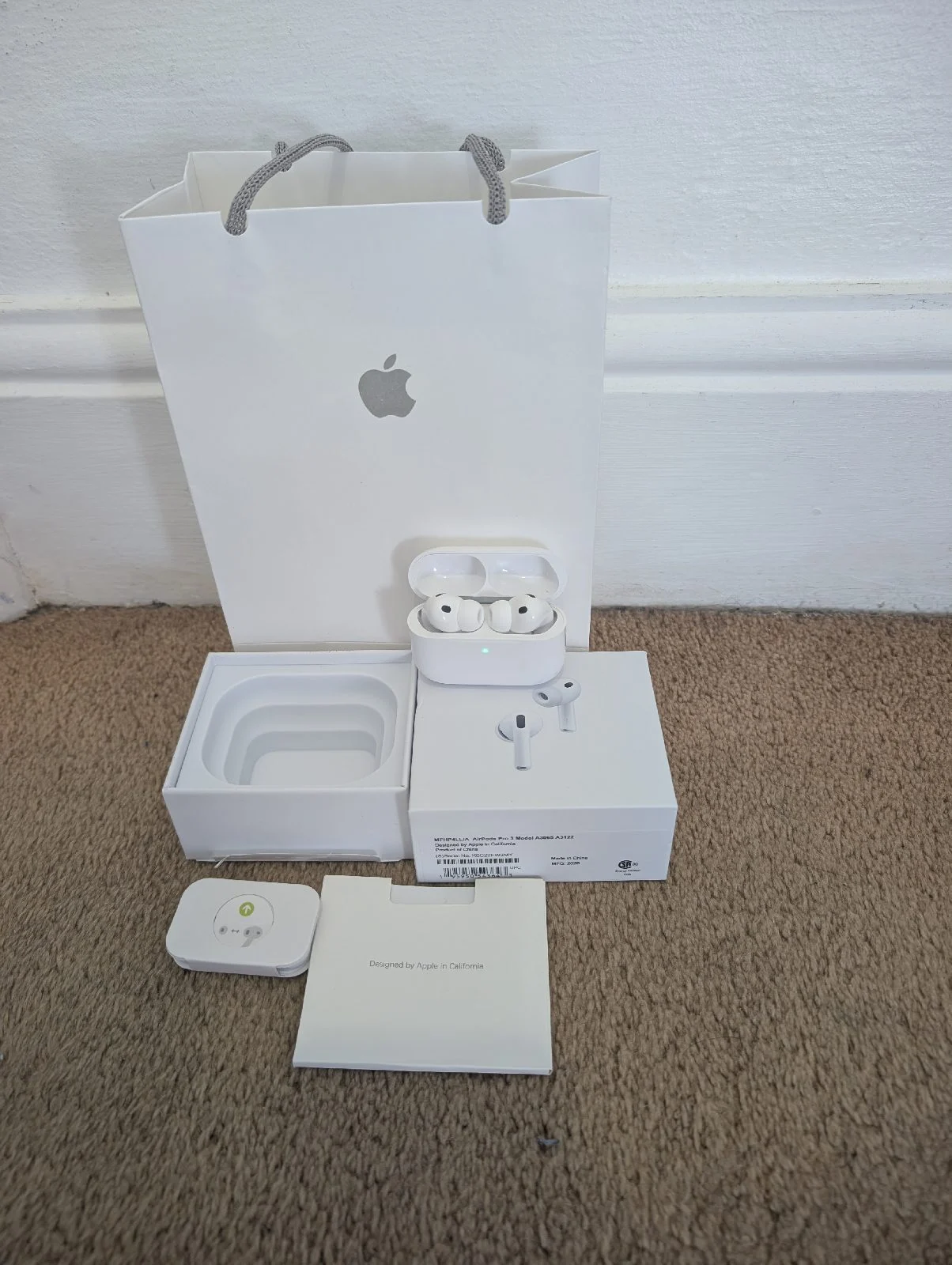 Apple airpods pro 3 (2025)